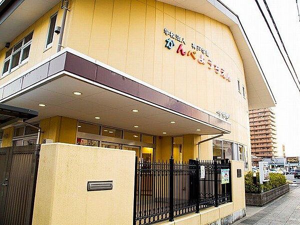 神戸幼稚園 徒歩6分。 460m