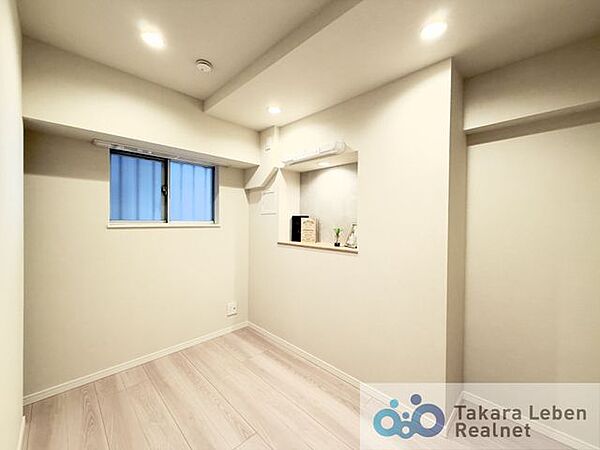 サービスルーム(約4.0帖)