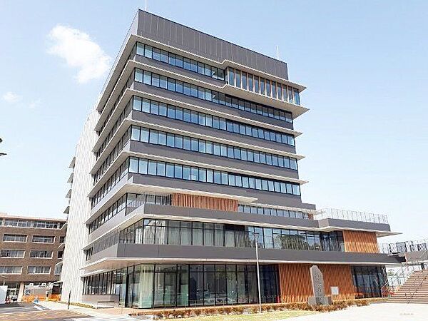 越谷市役所 徒歩19分。 1490m