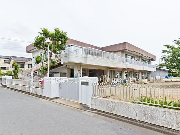 たんぽぽ保育園 徒歩5分。 400m