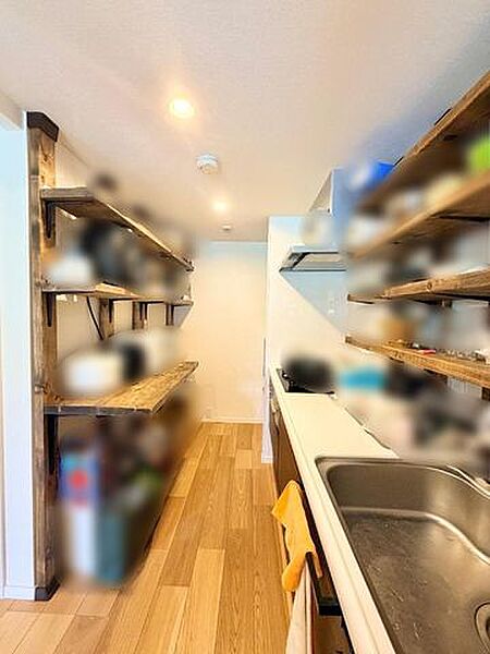 独立したスペースで料理に集中ができる、お料理好きの方には嬉しい設計です♪