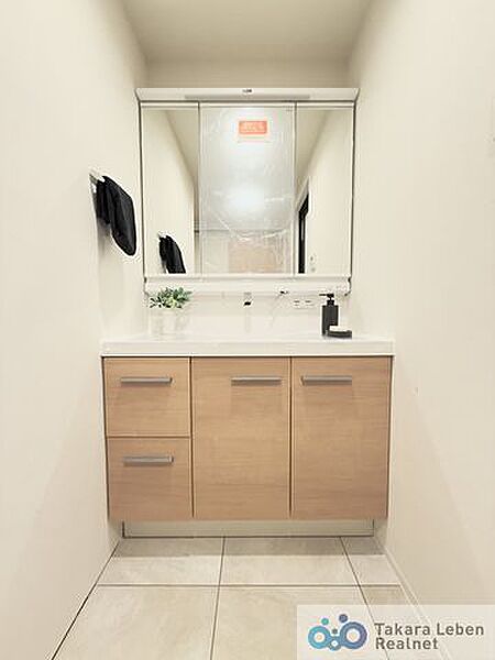 水廻りの空間は、リフレッシュさせてくれる場所でもあります。だからこそ、デザインや色合いにこだわりをもって、気品溢れる空間に仕上げております。