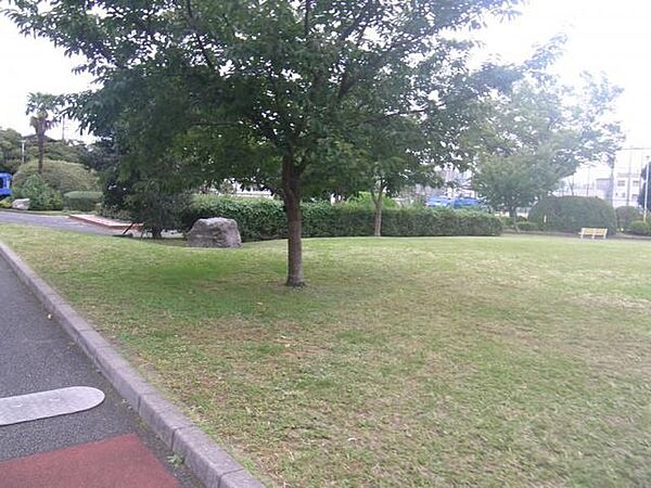 領家第1公園 徒歩16分。 1250m
