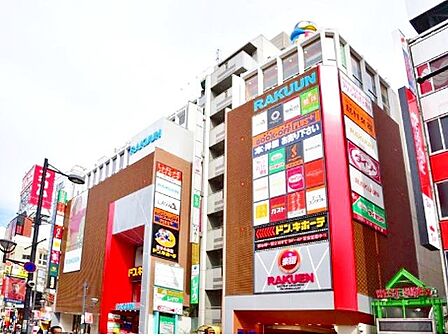 大宮ラクーン 徒歩10分。 800m