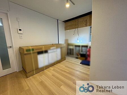 各居室では独立性を保ちながらも、リビングでは家族が一緒に寛げる空間に。お子様が成長した後も、大切な時間をお過ごしいただけますね。