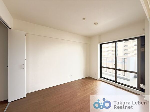 約6.0帖の洋室です。