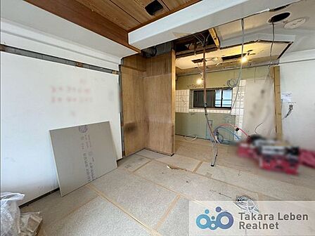 ※リフォーム工事中の内見も可能です（2026年8月3日撮影）