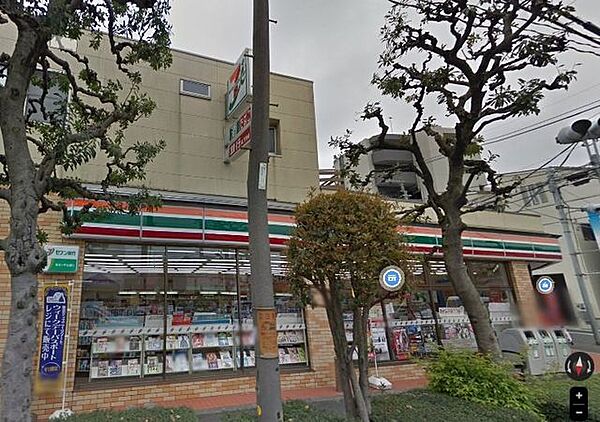 セブンイレブン与野店 徒歩1分。 78m