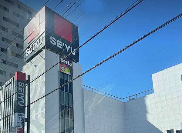 西友川口赤山店 徒歩8分。 600m