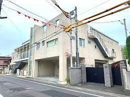 川口市立南鳩ヶ谷保育所 徒歩5分。 400m