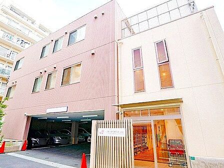 にじいろ保育園板橋一丁目 徒歩4分。 320m