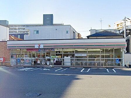 セブンイレブン川口並木元町店 徒歩5分。 350m