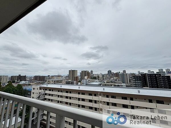 住戸からの眺望。風通しが良く、お洗濯物も早く乾きそうです。毎日のお洗濯が楽しみになりそうです。