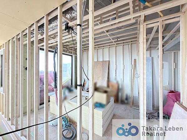 現在リフォーム工事中！工事中の内見も承っております♪（撮影日：2026年10月11日）