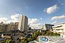 その他：住戸からの眺望。遮るものがなく開放的な景色が広がります。心地の良い風と柔らかい採光をお部屋に取り込んでくれ、日々の生活がより豊かになります。