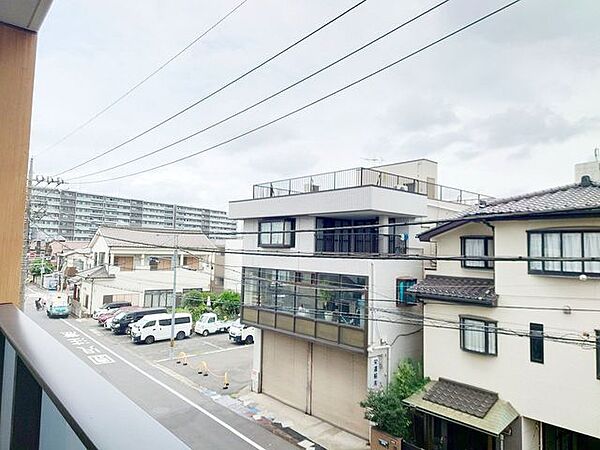 住戸からの眺望。風通しが良く、お洗濯物も早く乾きそうです。毎日のお洗濯が楽しみになりそうです。