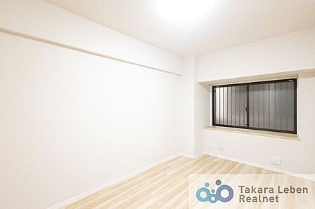 お子さまのお部屋や、集中して作業をする際のお部屋など、様々な用途での使用が期待できます。