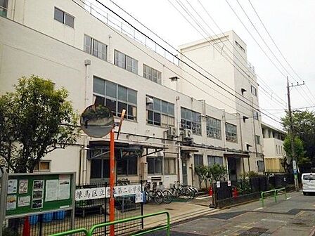 練馬区立豊玉第二小学校 徒歩6分。 400m
