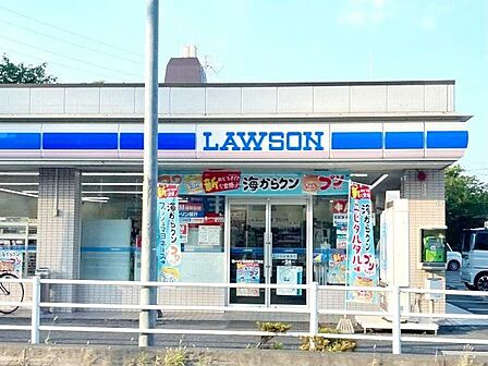 ローソン蕨北町5丁目店 徒歩4分。 270m