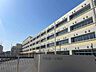 周辺：戸田市立戸田第一小学校 徒歩11分。 820m