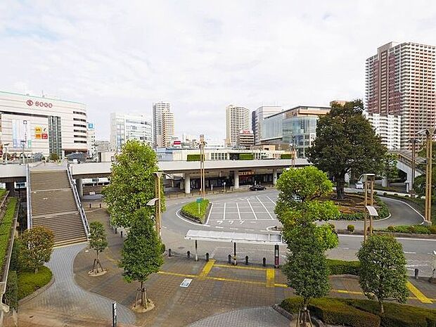 川口駅(JR東日本 京浜東北線) 徒歩5分。 400m