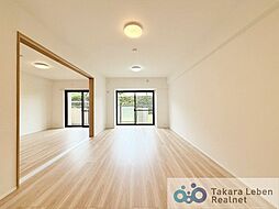 エクセル北浦和 102 3LDKのリビング/ダイニング