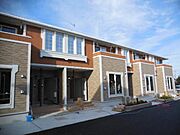 境港駅よりバス4分 徒歩10分 2階 築10年2ヶ月の賃貸物件