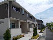 米子駅よりバス14分 徒歩1分 築14年5ヶ月 2階建の賃貸物件