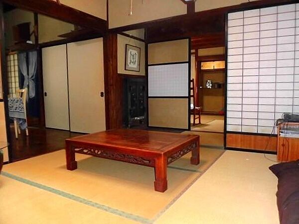 室内