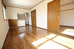 スカイピーク弐番館 101 1階1LDKのリビング/ダイニング