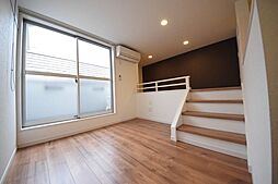 io（イオ） 205 2階1DKのリビング/ダイニング