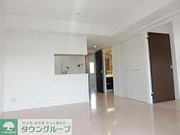 ガーラ・レジデンス馬橋 201 2階3LDKのリビング/ダイニング