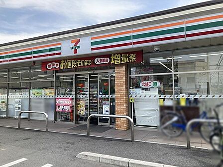 セブンイレブン川口上青木1丁目店 徒歩2分。 160m