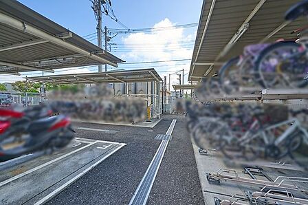 【駐輪場】※空き情報等に関しては担当者までお問い合わせください。（原則1住戸3台割当）