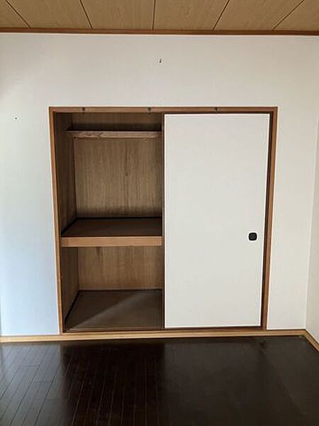 洋室を拡大表示
