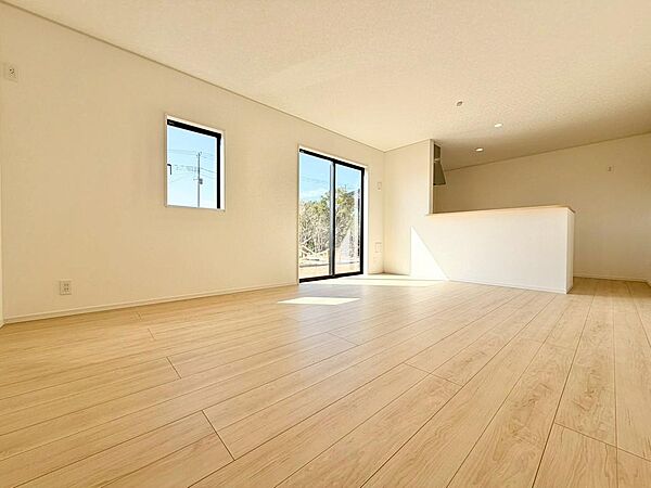 【施工例】最短即日のご見学も承ります。お気軽に０４７６－３７－３８８８までお問合せ下さい。