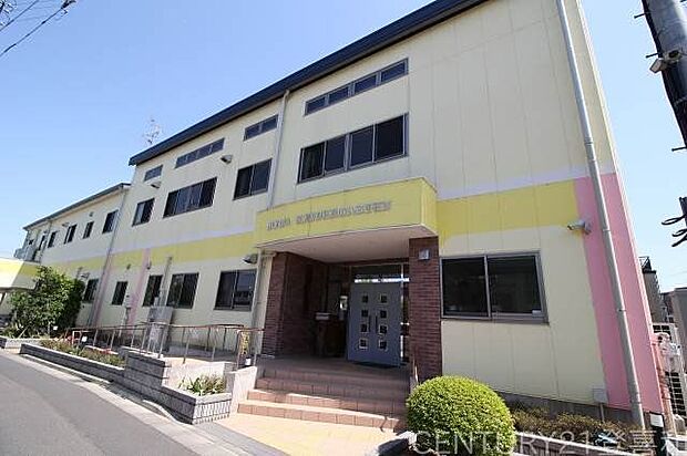 学校法人三輪学園 みわ幼稚園 徒歩8分。 580m