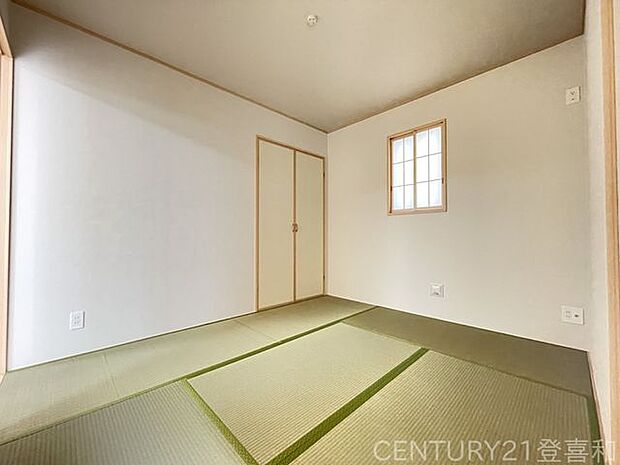 リビング隣の和室です