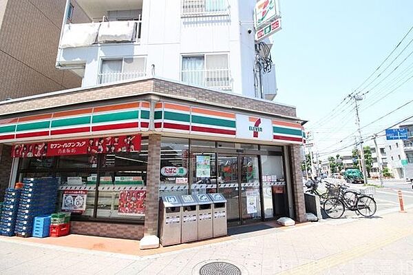 セブン-イレブン志木本町5丁目店 徒歩4分。 290m