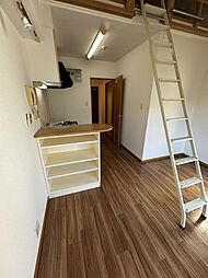 プリマヴェール都立大 2階ワンルームのリビング/ダイニング