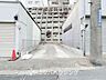 駐車場：【別途駐車場 大型車両駐車可能】