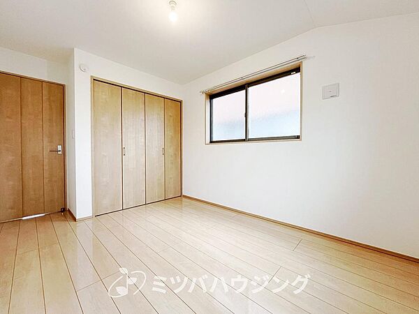 【洋室】約6.0帖
