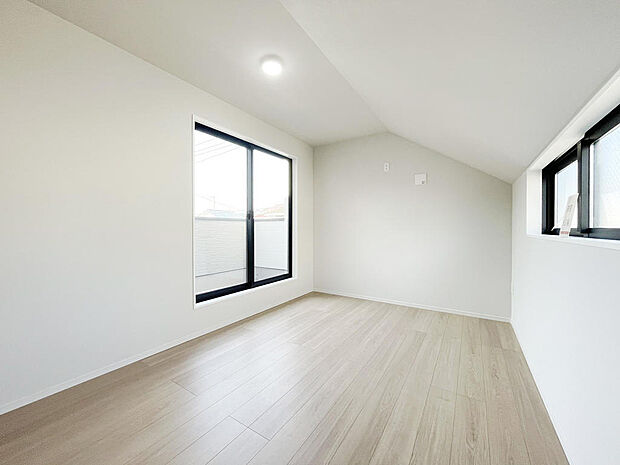 【洋室】約9.5帖