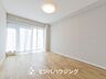 寝室：【洋室】約6.8帖