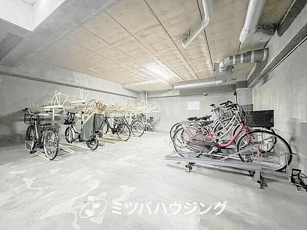 【駐輪場】