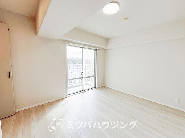 【洋室】約6.4帖