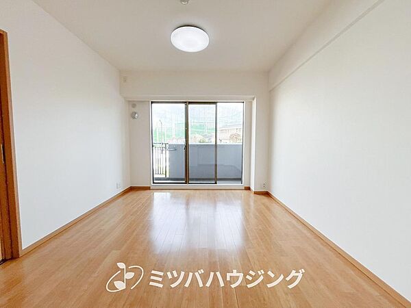 【LDK】約12.8帖