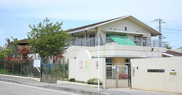 横浜市みどり保育園まで602m（徒歩8分）