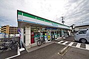 ファミリーマート富士見針ヶ谷二丁目店 1228m