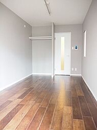 ファイブヒルズ 101 1階1Kのリビング/ダイニング